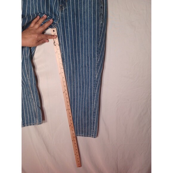 AMERICAN EAGLE MOM JEANS‎ - Picture 6 of 8